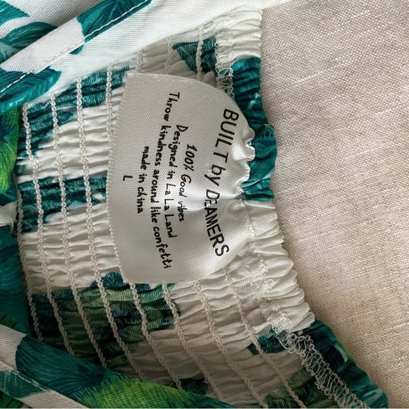 Hawaiian Dress - Picture 5 of 5